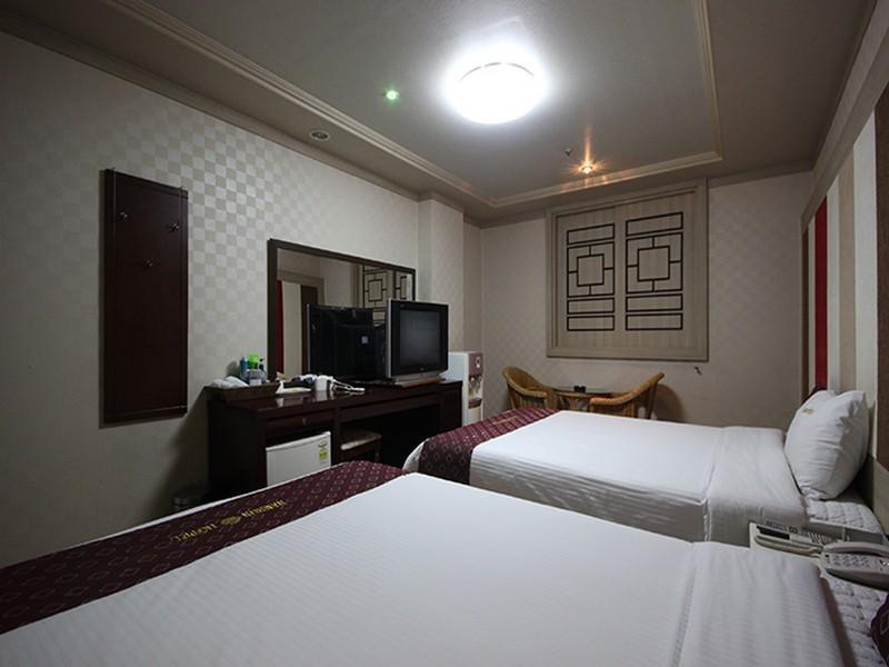Ns Hotel Changwon Exterior photo