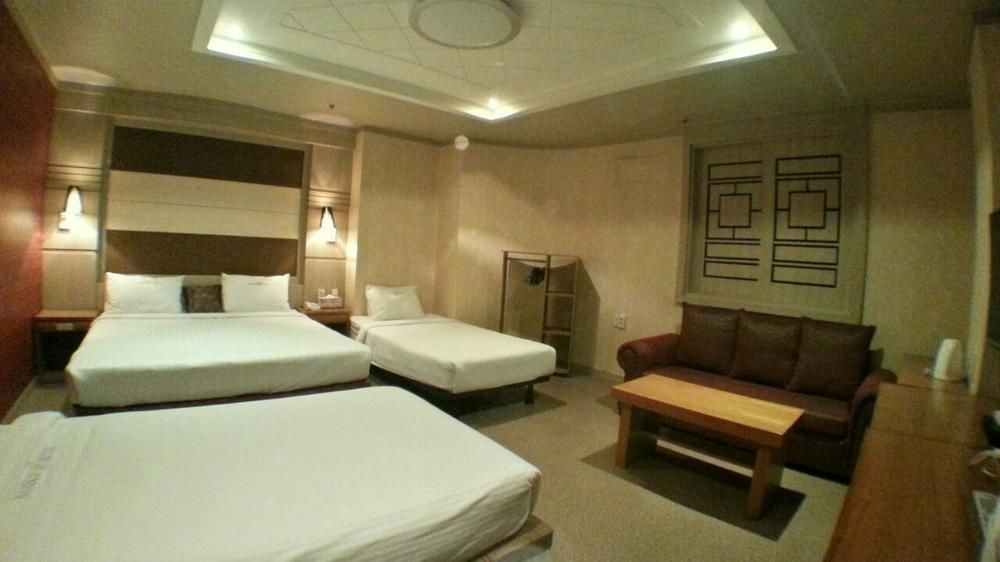 Ns Hotel Changwon Exterior photo