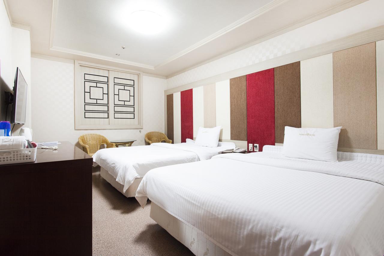 Ns Hotel Changwon Exterior photo
