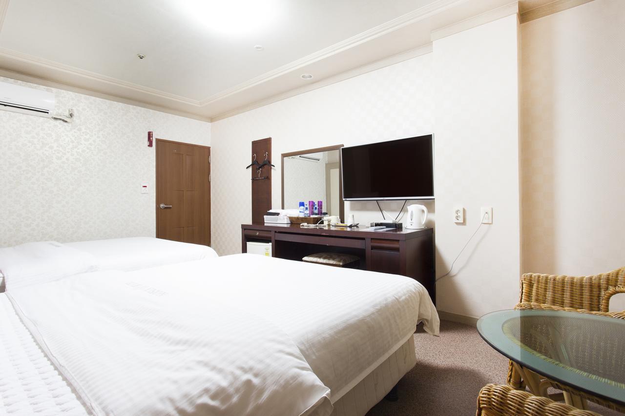 Ns Hotel Changwon Exterior photo
