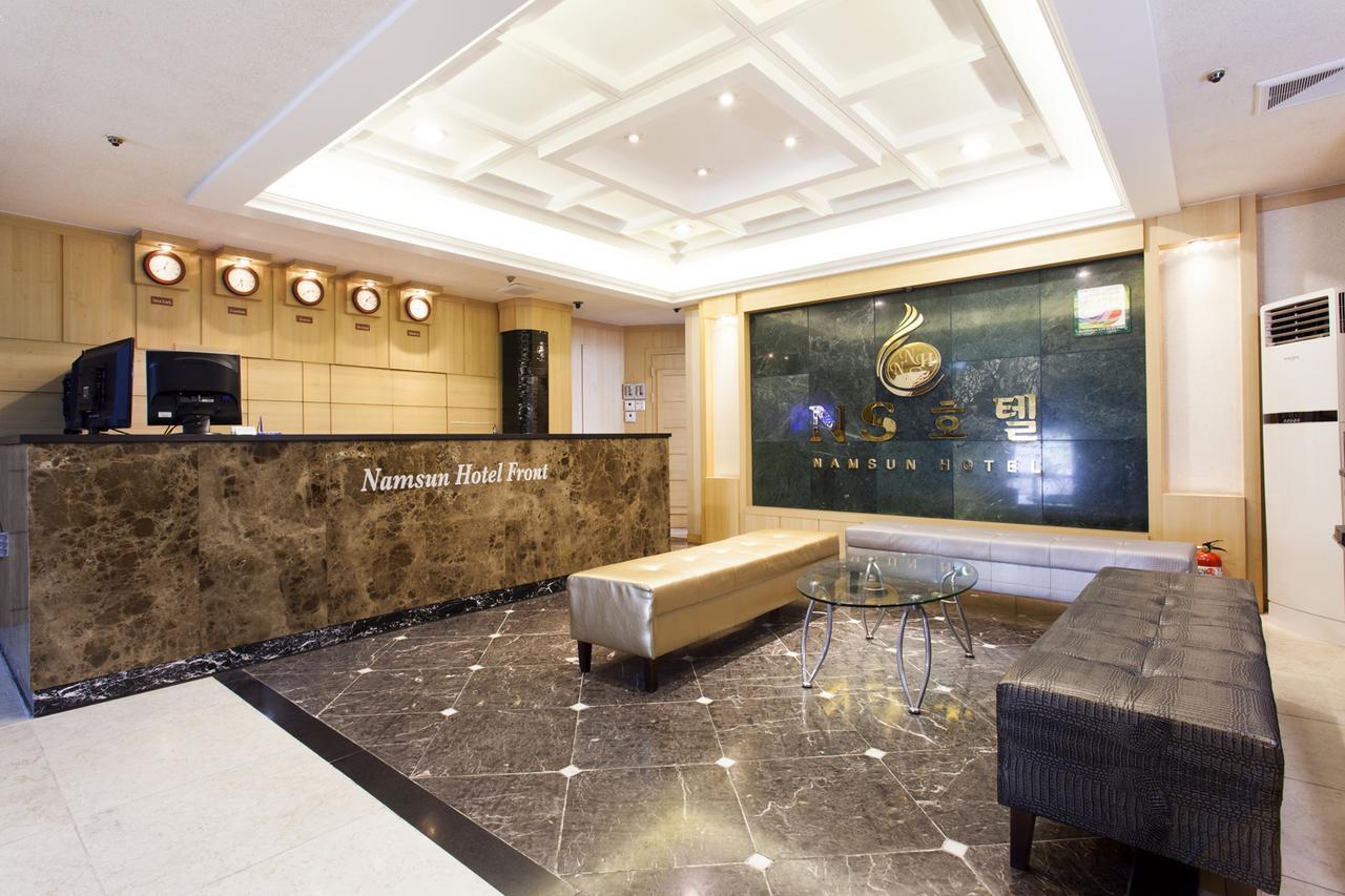 Ns Hotel Changwon Exterior photo