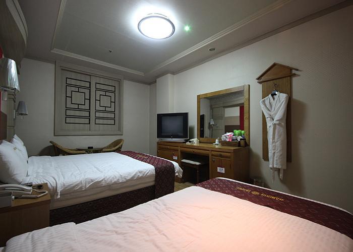 Ns Hotel Changwon Room photo